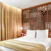 thumb_square-Junior Suite 1